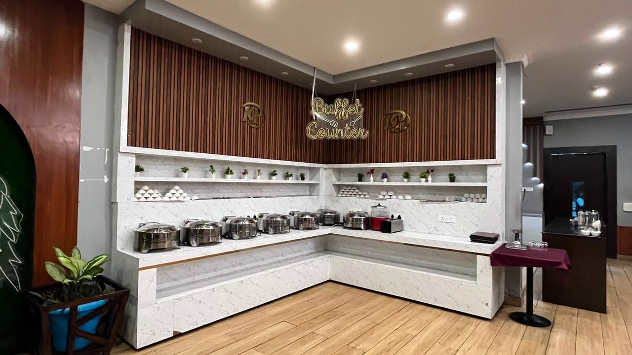 The Royal Platter buffet counter